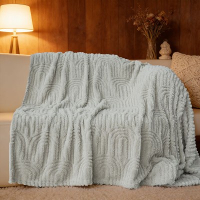 Hot-Selling Teddy Fleece Jacquard Blanket for Office Naps & Sofa Coverage